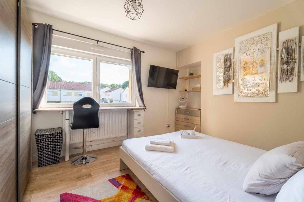 Chambre Privee 14M - Wifi - Appart' 120M Woippy Exteriér fotografie